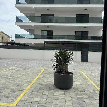 Y's Azure Horizon Apartment
